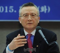 [포토] 발언하는 김석우 21세기국가발전위원회 원장