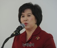 [포토] 김상률 교문수석 해임 요구하는 이경자 회장