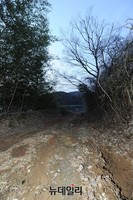 [포토] 경남 진주, 승용차 안에서 남녀 4명 숨진채 발견