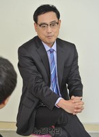 [포토] 옥탑방 선거 사무소에서 인터뷰 진행하는 변희재