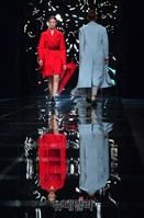 극과 극은 통한다..신인 이지연의 런웨이 3/3