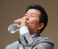 [포토] 태진아 기자회견 '타는 목마름'