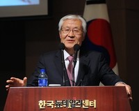 [포토] 뉴데일리 특별강연회, 강연하는 조갑제 대표