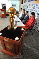 [포토] 챔피언결정전 '동부-모비스' 격돌예고