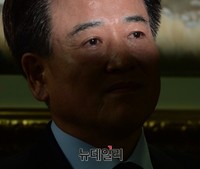 [포토] 정동영 관악을 출마선언, 눈물 글썽