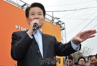 [포토] 기자회견 갖는 정동영 관악을 예비후보