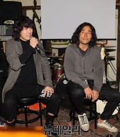 [포토] 최민수 신곡 쇼케이스 '김장훈 우정 출연'