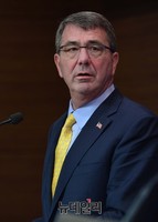 [포토] 국방부 방문한 애쉬턴 카터 美국방부장관