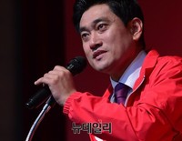 [포토] 인사말하는 관악을 오신환 후보