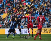 [K리그] 인천 유나이티드, 서울 상대로 무승부