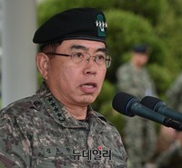 [포토] 인사명령하는 김요환 육군참모총장
