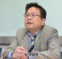 [포토] 이승만과시장경제토론회, 사회맡은 현진권 원장