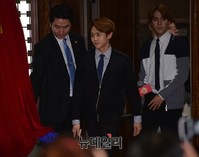 [포토] 슈퍼아이돌 출정식, 입장하는 비스트