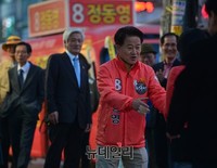 [포토] 지지호소하는 정동영 후보