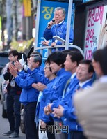 [포토] 정태호 후보 지지하는 문재인 대표