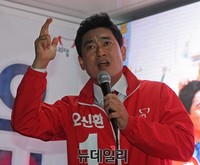 [포토] 지지호소하는 오신환 후보