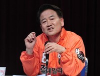[포토] 발언하는 무소속 정동영 후보