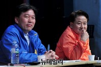 [포토] 질문받는 '정동영-정태호' 후보