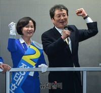 [포토] 정태호 후보 유세나선 추미애-문성근