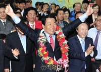 [포토] 4.29재보선 인선서구을 새누리당 안상수 당선