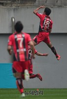 [K리그] 김현성의 선제골로 앞서가는 서울