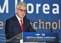 [포토] 발언하는 세르지오 호샤 한국GM 사장