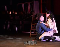 [포토] 전장에 크리스티앙을 찾아온 록산느