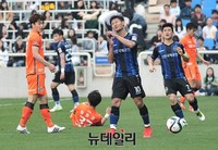 [포토] 안타까워 하는 인천유나이티드 이천수 선수