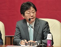 [포토] 발언하는 새누리당 유승민 원내대표