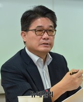 [포토] 미래한국 김용삼 편집장