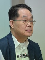 [포토] '이승만 누명벗기기 프로젝트' 참석한 김학은 명예교수