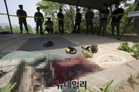 [포토] 혈흔 낭자한 예비군 사격훈련장