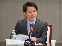 [포토] 발표하는 류현수 Story K 연구원