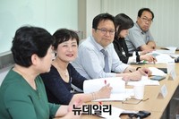 [포토] 자유경제원, 교과서 어떻게 편향되어 있나 토론회 개최
