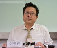 [포토] 이승만 제자리 찾기 프로젝트, 사회맡은 현진권 원장