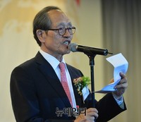 [포토] 대한민국 G7도약의밤, 환영사하는 인보길 회장