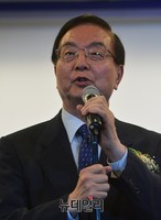 [포토] 대한민국 G7도약의밤, 축사하는 정종욱 부위원장