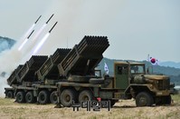 [포토] 합동해상사격, 불뿜는 다련장 로켓포