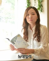 [포토] '알마의숲' 펴낸 작가 안보윤