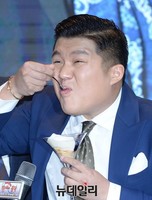 [포토] 대세 개그맨 조세호 '요리프로 먹방은 내게 맡겨'