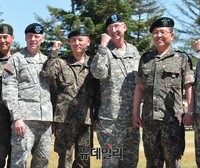 [포토] 한미연합사단 편성, 화이팅 외치는 한미연합대표단