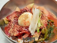 [영상] 수원 파장전통시장에서 만난 골목먹거리