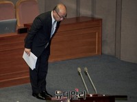 [포토] 인사하는 문형표 보건복지부 장관