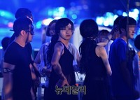 [포토] 동성애 퀴어축제, 서울광장서 개막