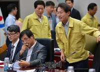 [포토] 안전관리위원회의 참석한 조희연 교육감