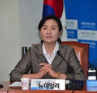 [포토] 당권재민 혁신위원회, 발언하는 임미애 혁신위원