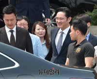 [포토] 장더장 회동, 밝은 표정의 이재용 부회장