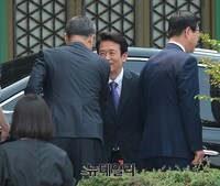 [포토] 남경필 경기도지사, 장더장 회동에 참석