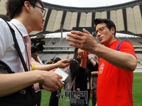 [포토] 한일 국회의원 축구대회 주최한 정병국 의원