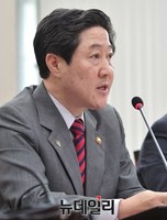 [포토] 발언하는 유기준 해양수산부 장관